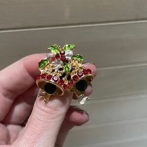 Bell brooch